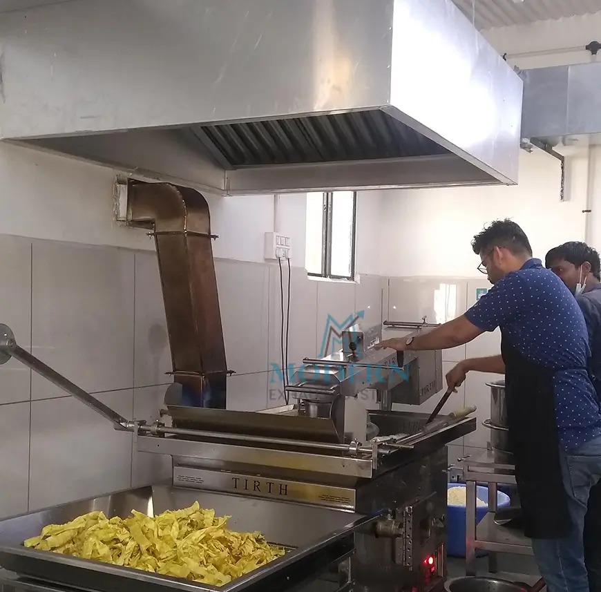 Snacks Center and Cafe